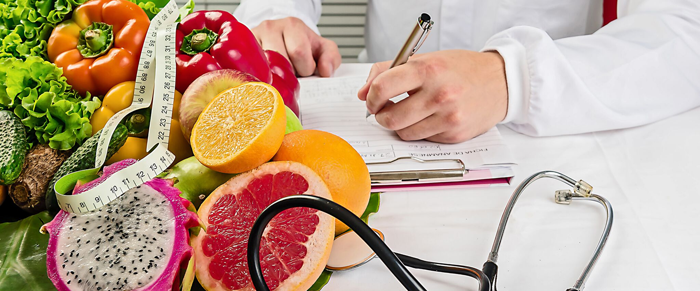 5 alimentos que ajudam a reduzir o inchaço abdominal (e como incluí-los no dia a dia)